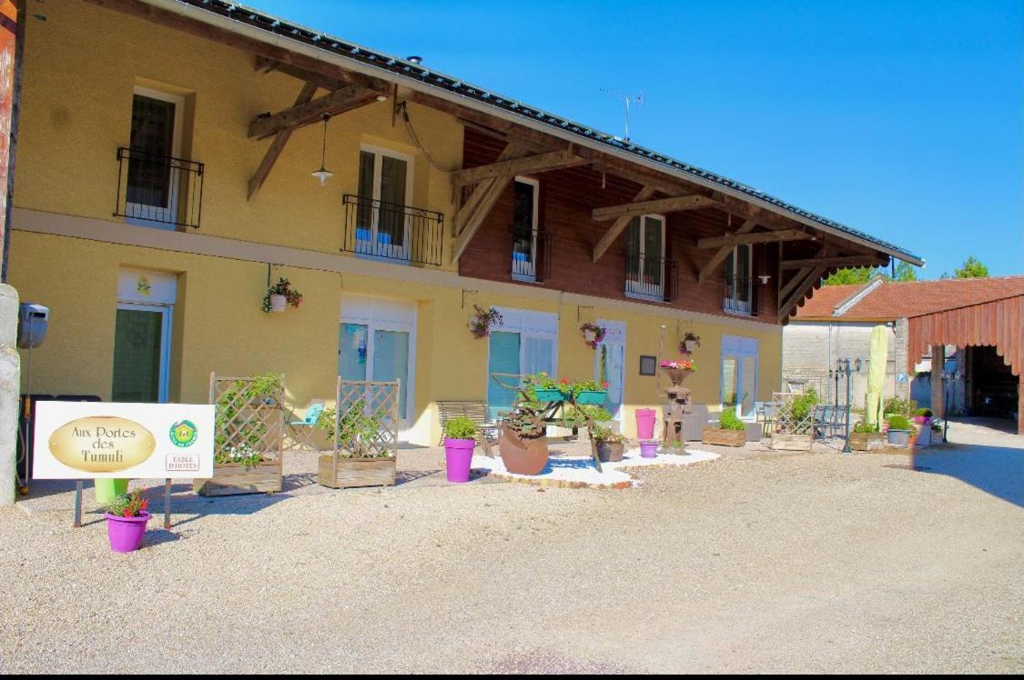 Chambres D'Hotes Aux Portes Des Tumuli Bussy-le-Château Exterior photo